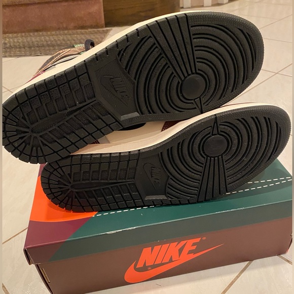 NEW Nike Jordan High OG Hand Crafted - Size 10.5 US Mens - Picture 2 of 9